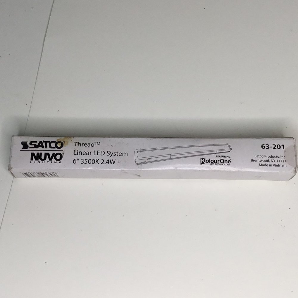 Satco Nuvo Thread Undercabinet LED Lighting 6" White NIB